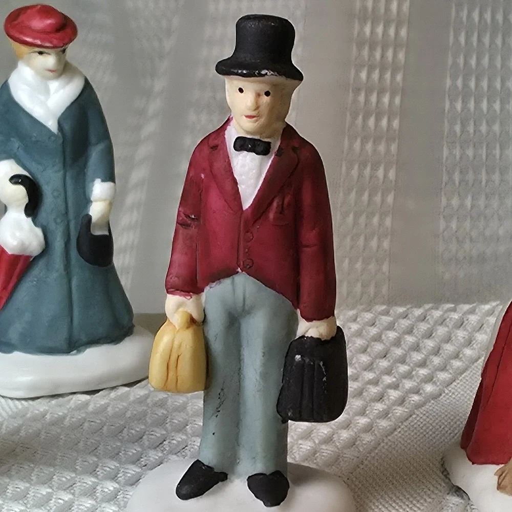 Lemax Christmas Village Vintage Hand Painted Lot‎ Of 6 People Figurines